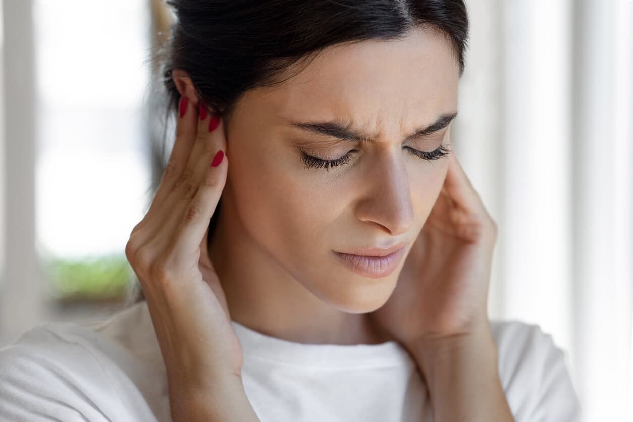 How to Track Tinnitus Changes During East Tennessee Weather Swings