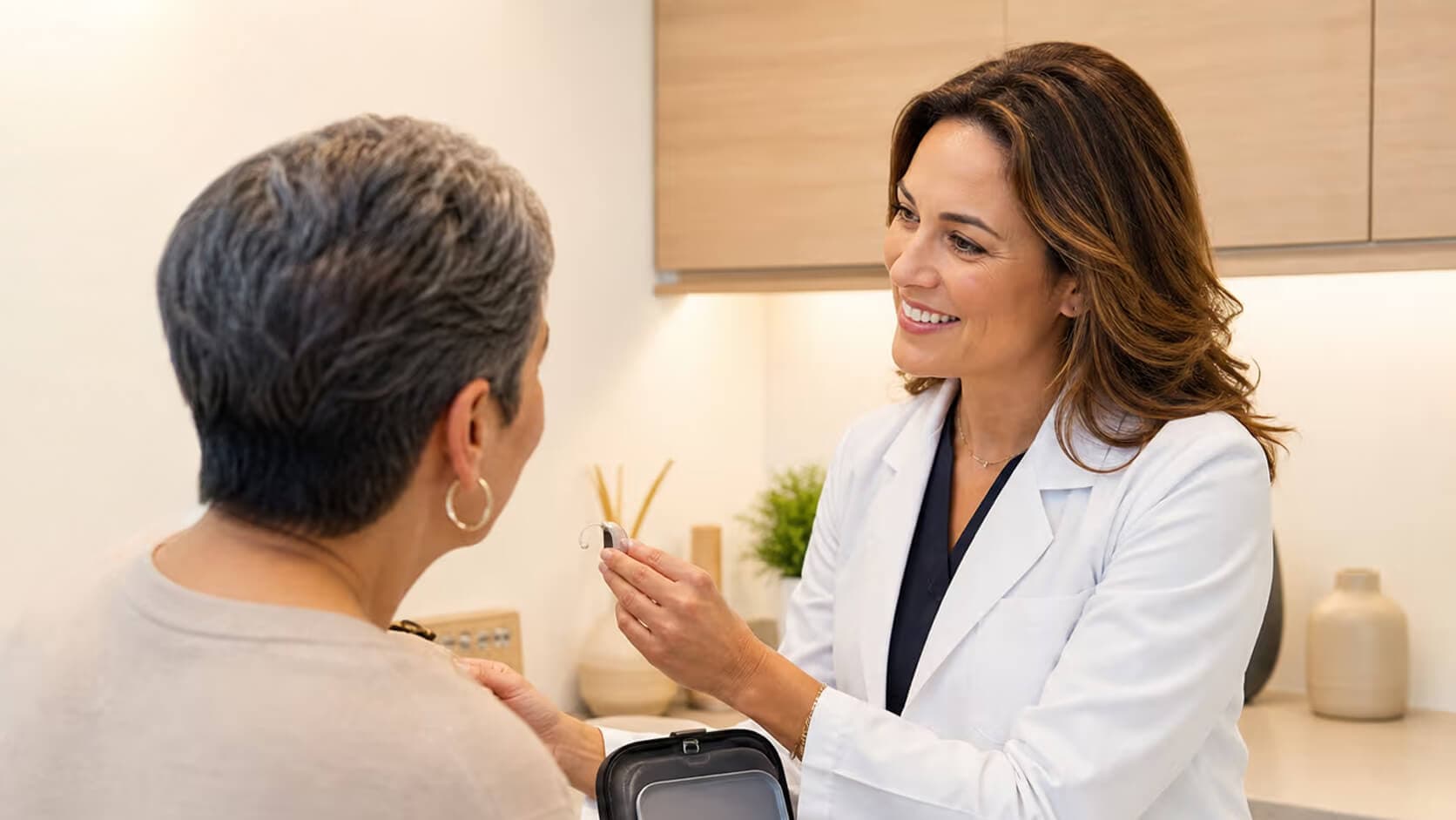 Common Hearing Aid Mistakes Knoxville Patients Can Easily Avoid